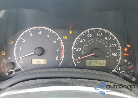 2013 Toyota Corolla Base z USA, uszkodzony, nr VIN 2T1BU4EE4DC112997